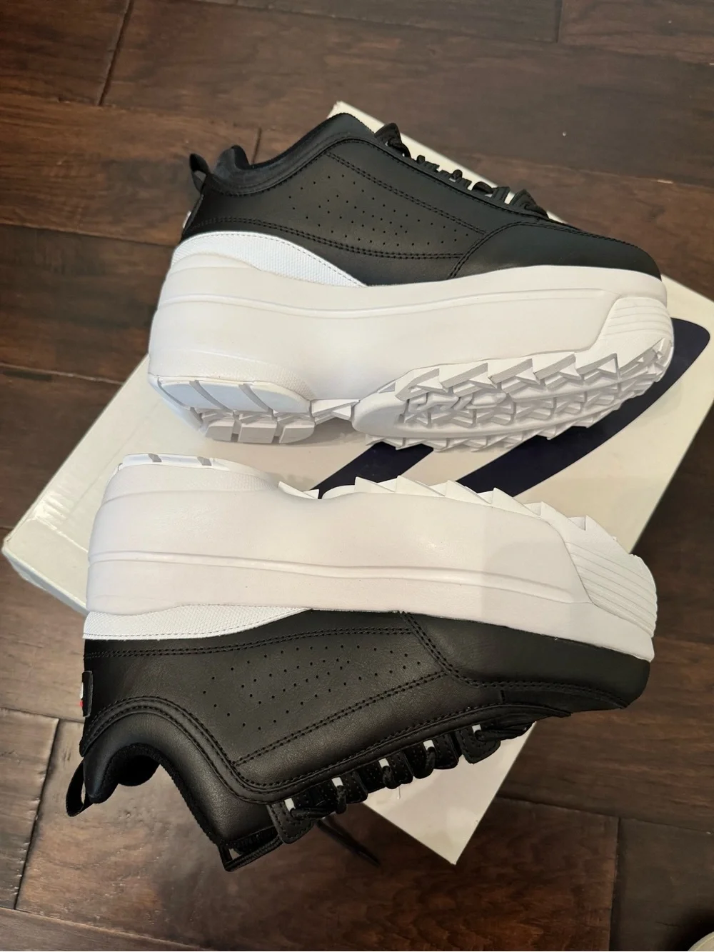 NEW Fila Disruptor 2 Wedge Platform Shoe Sneaker Chunky Black White 8.5